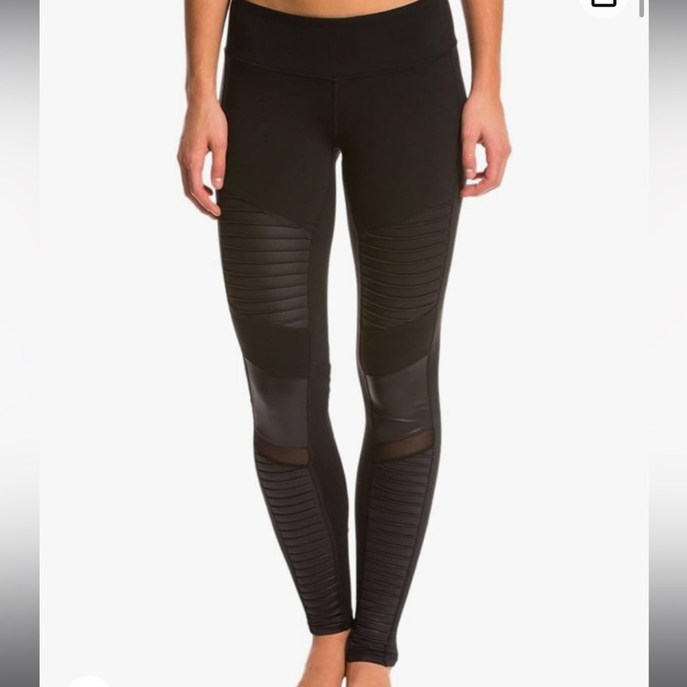 ALO 🖤 Yoga Moto Leggings Black Small
